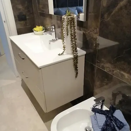 Home33 בית הארחה *